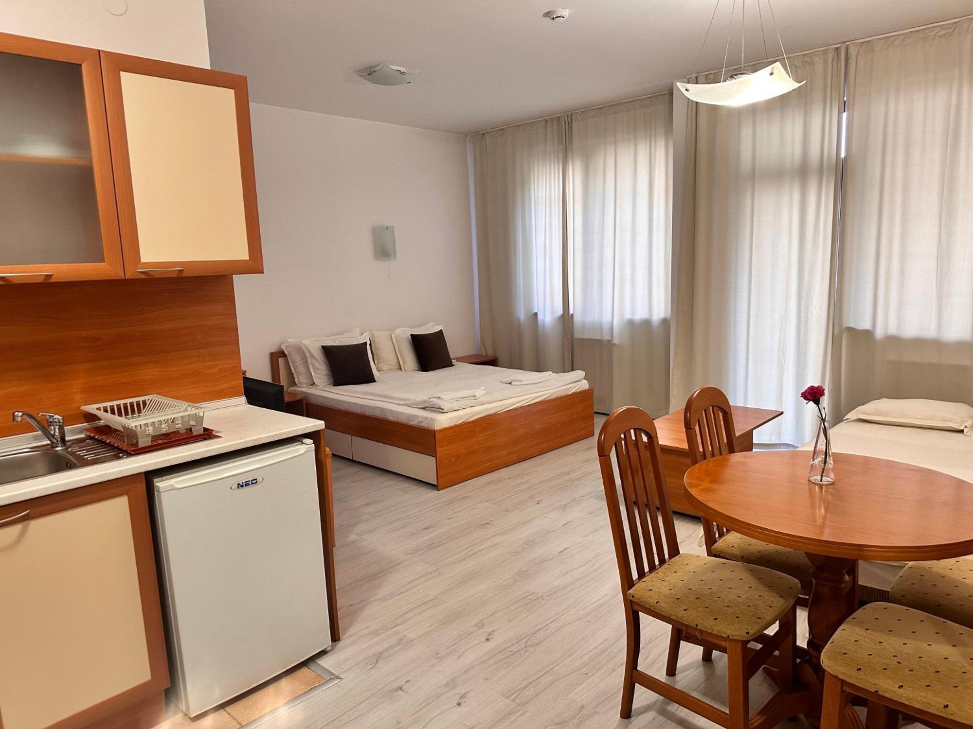Pm Services Flora Apartments Боровец Экстерьер фото